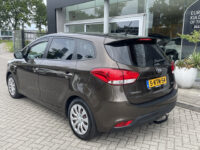 Kia Carens 1.6 GDi ComfortLine // 7 Zitter // Trekhaak // Camera // Navi. 29
