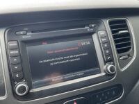Kia Carens 1.6 GDi ComfortLine // 7 Zitter // Trekhaak // Camera // Navi. 41