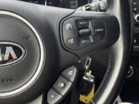 Kia Carens 1.6 GDi ComfortLine // 7 Zitter // Trekhaak // Camera // Navi. 44