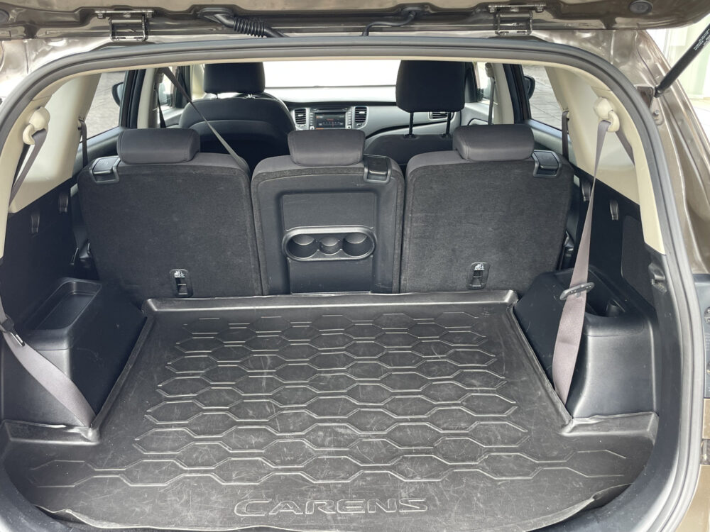 Kia Carens 1.6 GDi ComfortLine // 7 Zitter // Trekhaak // Camera // Navi. 8
