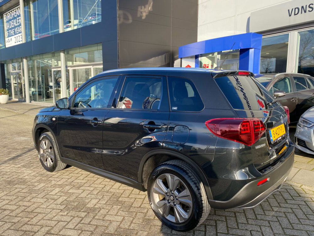 Suzuki Vitara 1.5 Hybrid Select Automaat 3
