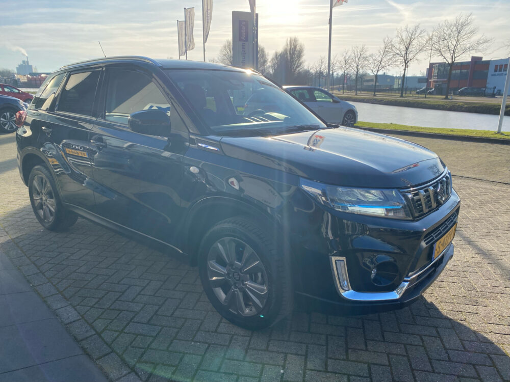 Suzuki Vitara 1.5 Hybrid Select Automaat 8