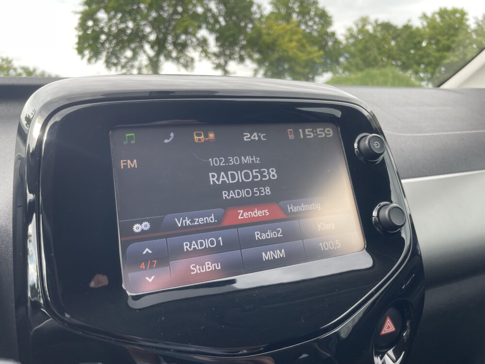 Peugeot 108 1.0 e-VTi Allure 12