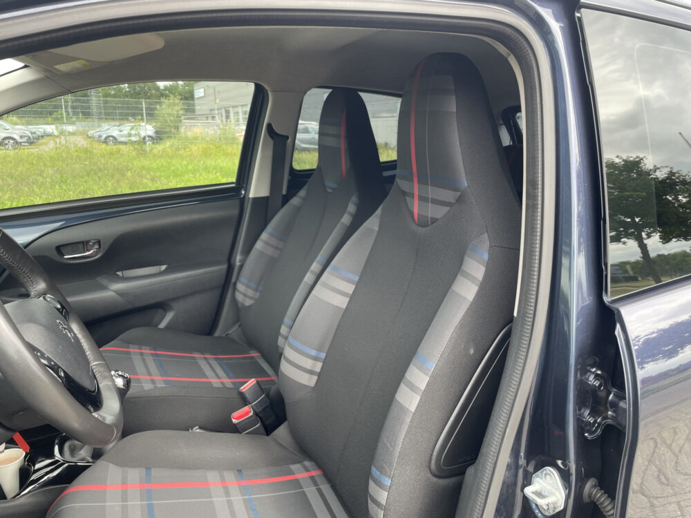 Peugeot 108 1.0 e-VTi Allure 9