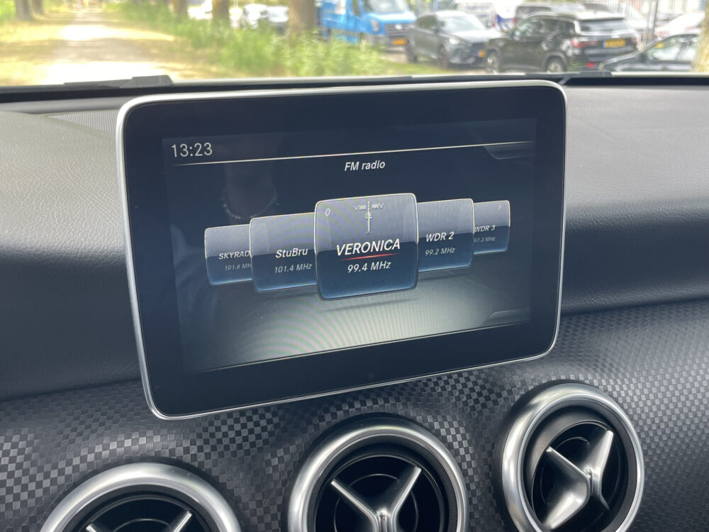 Mercedes-Benz A-Klasse 180 Ambition 14