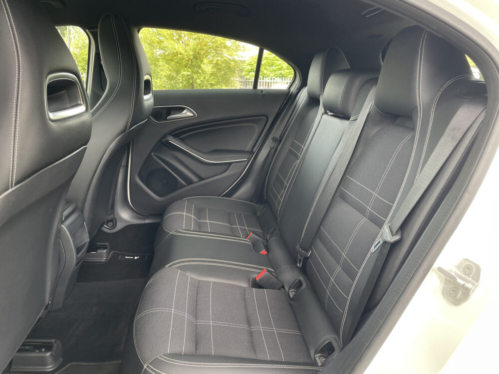 Mercedes-Benz A-Klasse 180 Ambition 9