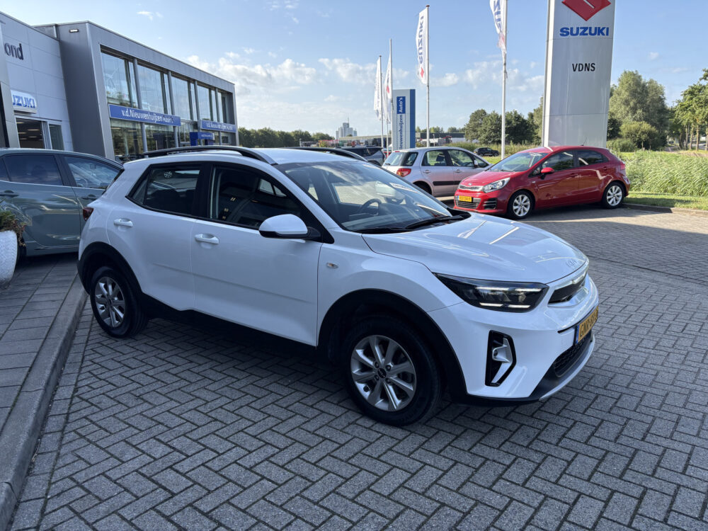 Kia Stonic 1.0 T-GDi MHEV DynamicLine 3