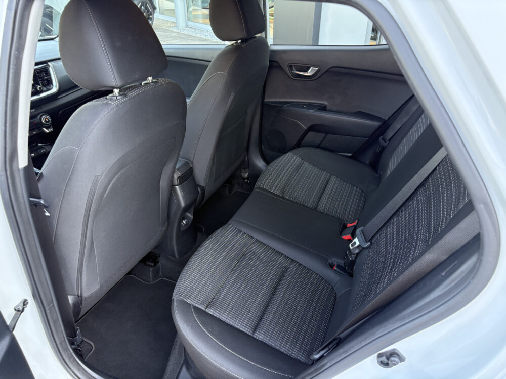 Kia Stonic 1.0 T-GDi MHEV DynamicLine 7