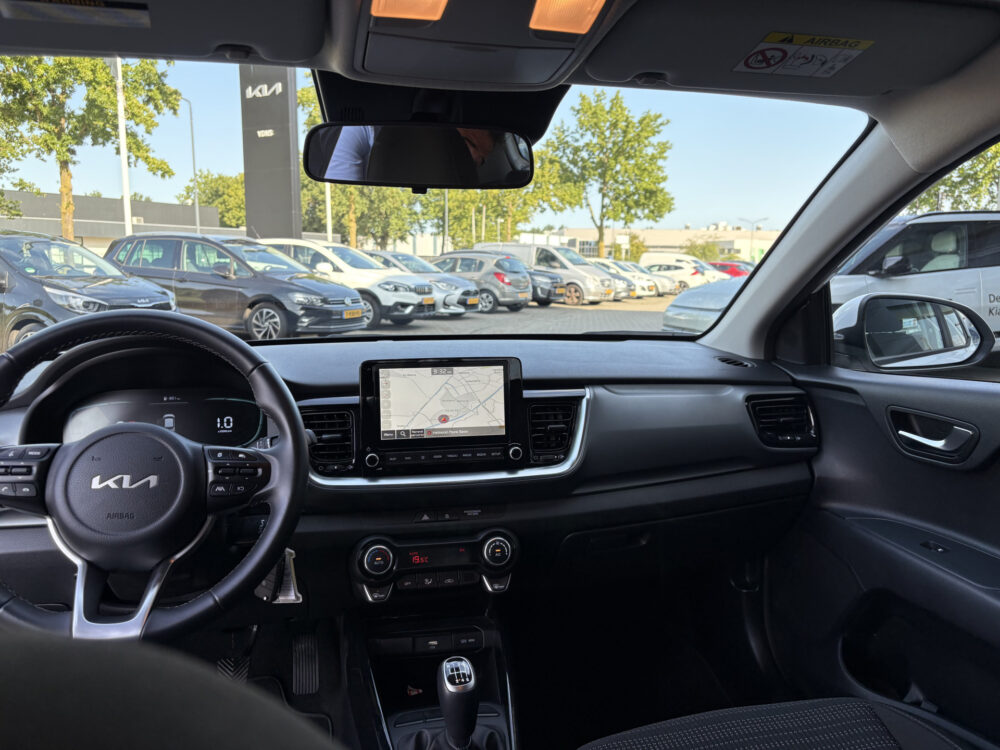 Kia Stonic 1.0 T-GDi MHEV DynamicLine 8
