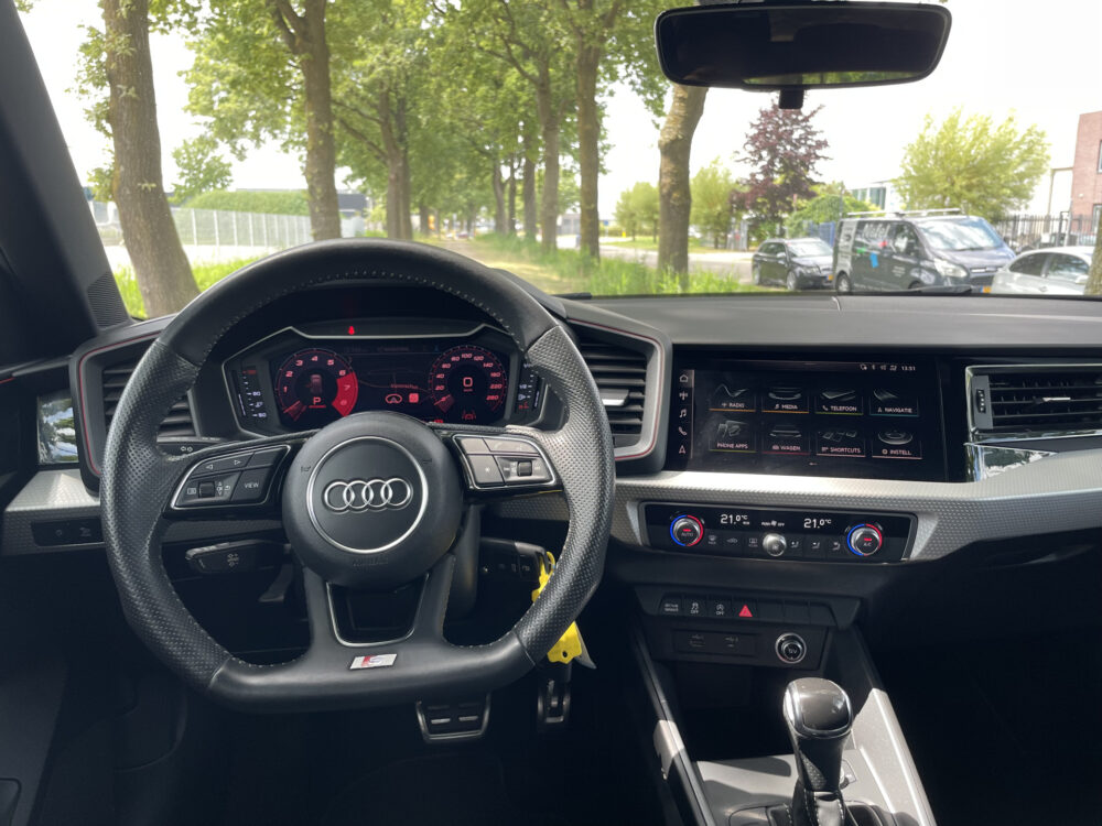 Audi A1 Sportback 40 TFSI Pro Line S 14