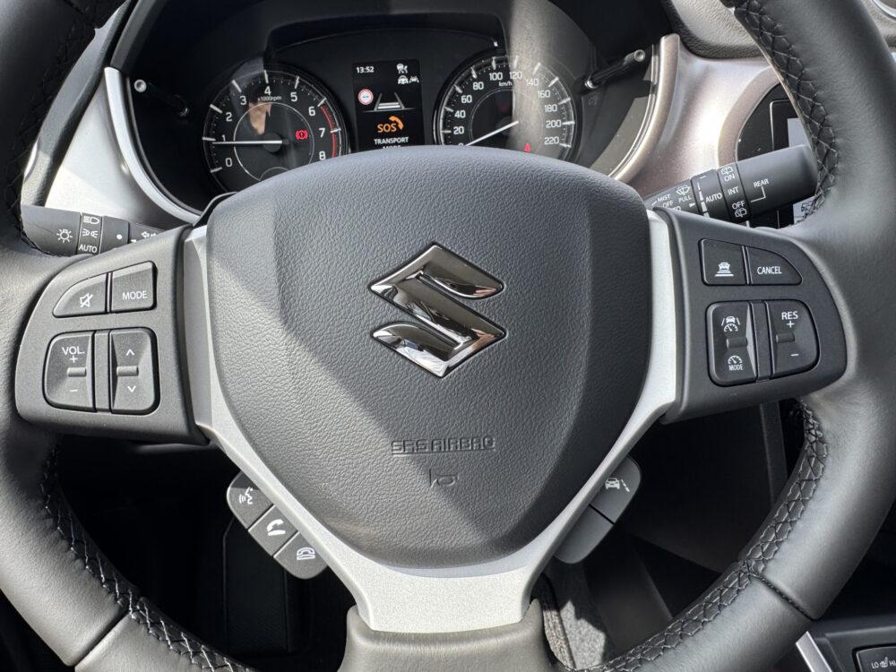 Suzuki Vitara 1.4 Boosterjet Select Hybrid 12