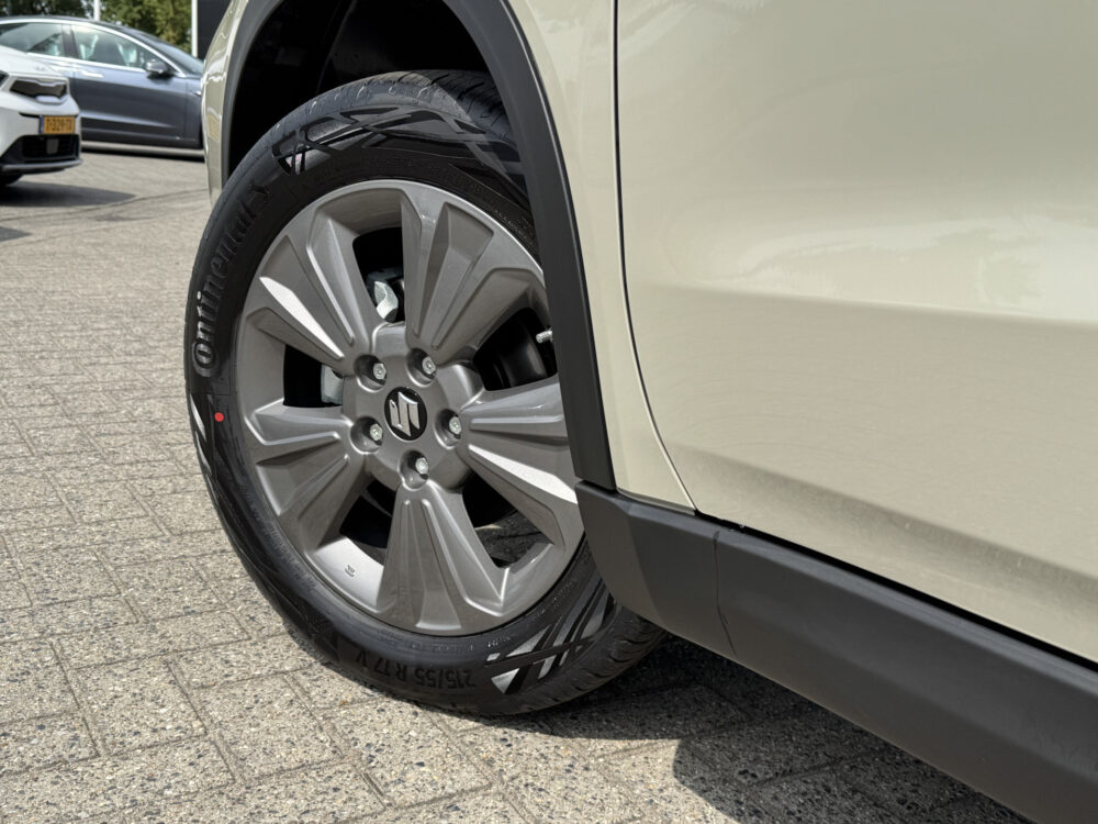 Suzuki Vitara 1.4 Boosterjet Select Hybrid 16