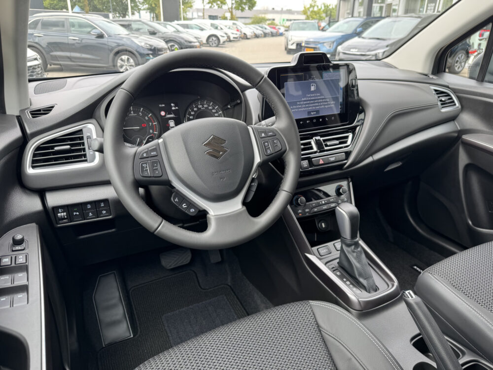 Suzuki S-Cross 1.4 Boosterjet Style Hybrid 7
