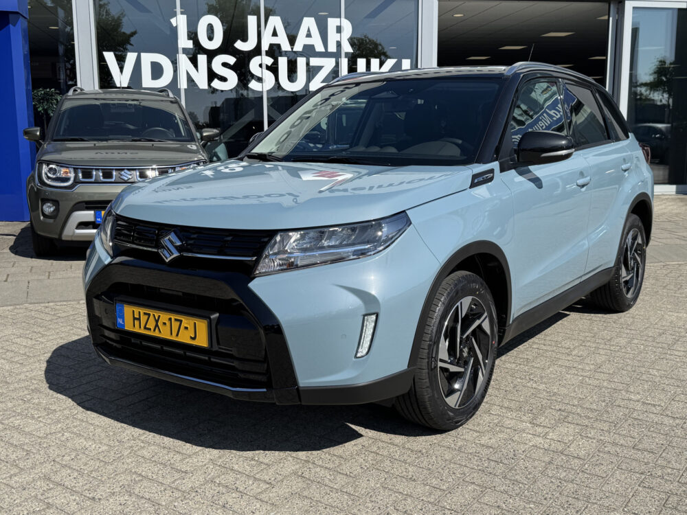 Suzuki Vitara 1.4 Boosterjet Style Hybrid 1