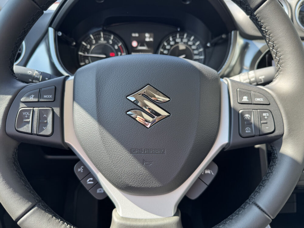 Suzuki Vitara 1.4 Boosterjet Style Hybrid 17
