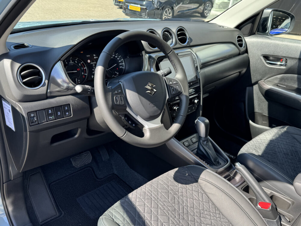 Suzuki Vitara 1.4 Boosterjet Style Hybrid 5
