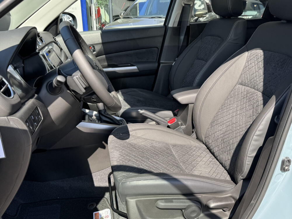 Suzuki Vitara 1.4 Boosterjet Style Hybrid 8