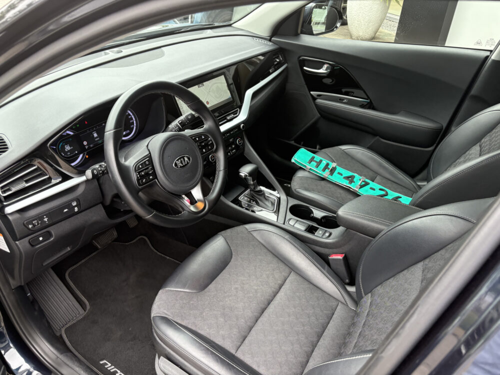 Kia Niro 1.6 GDi Hybrid DynamicLine 10