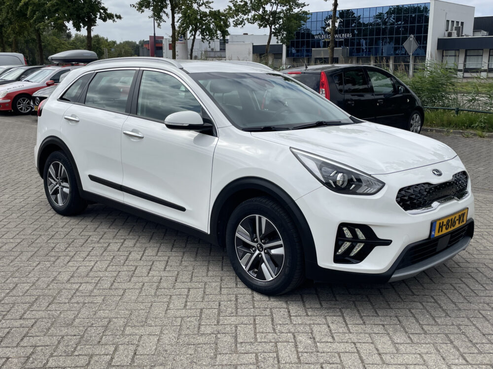 Kia Niro 1.6 GDi Hybrid DynamicLine 2