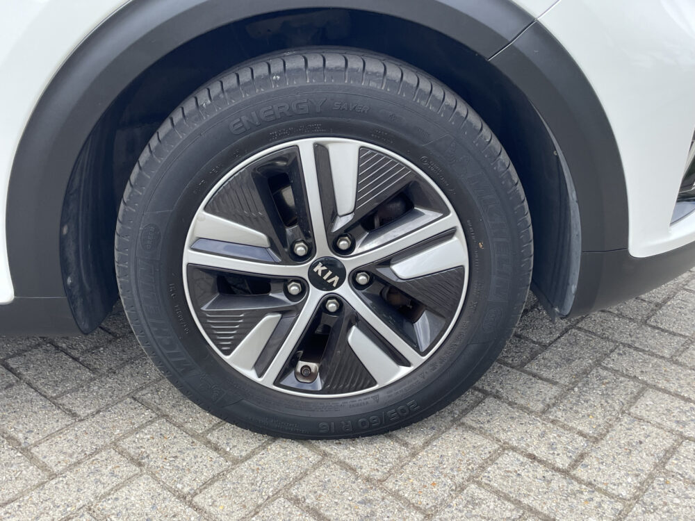 Kia Niro 1.6 GDi Hybrid DynamicLine 3