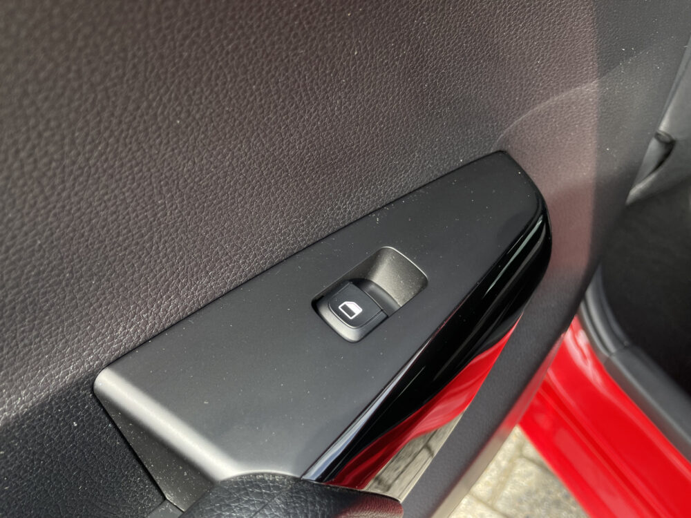 Kia Picanto 1.0 MPi DynamicPlusLine 9