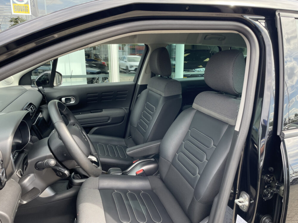 Citroën C3 Aircross 1.2 PureTech S&S Shine 14