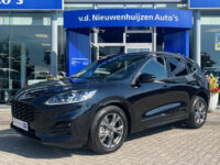 Ford Kuga 2.5 PHEV ST-Line 28