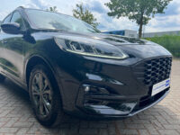 Ford Kuga 2.5 PHEV ST-Line 32