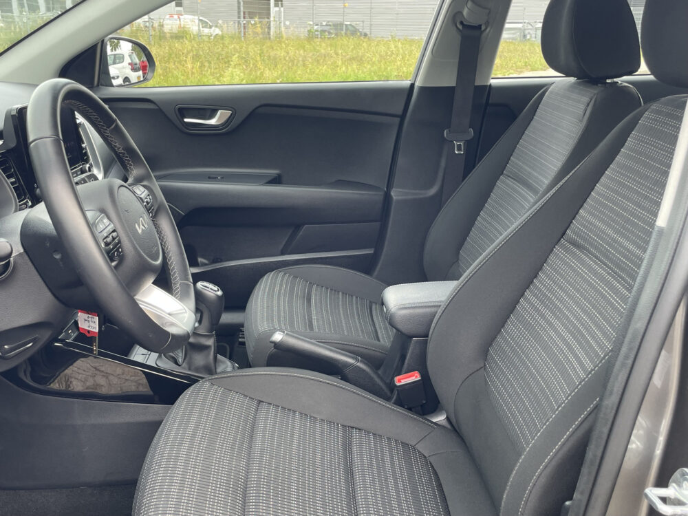 Kia Stonic 1.0 T-GDi MHEV DynamicLine 8