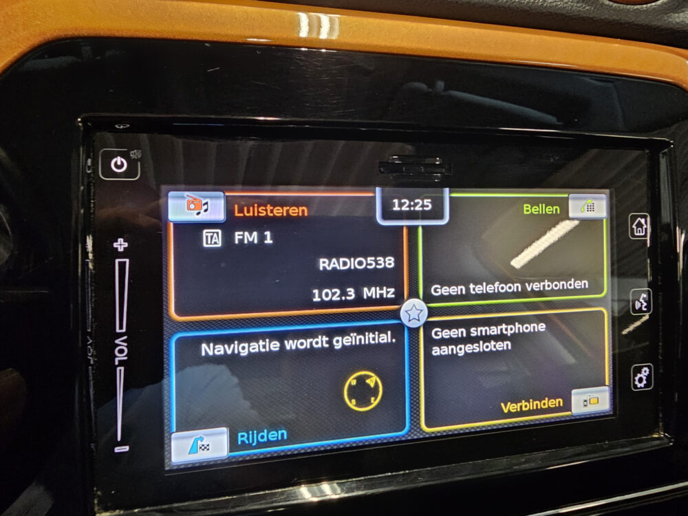 Suzuki Vitara 1.6 High Executive Automaat 26