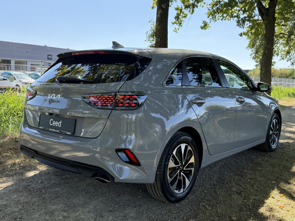 Kia Ceed 1.0 T-GDi Design Edition 6