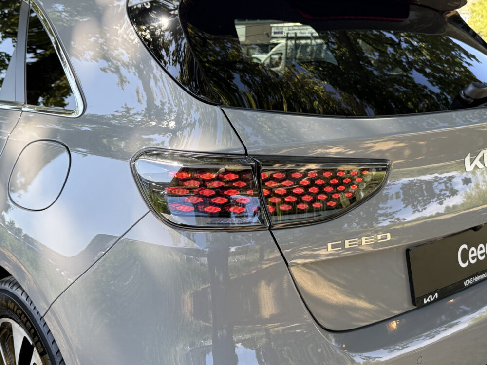 Kia Ceed 1.0 T-GDi Design Edition 8