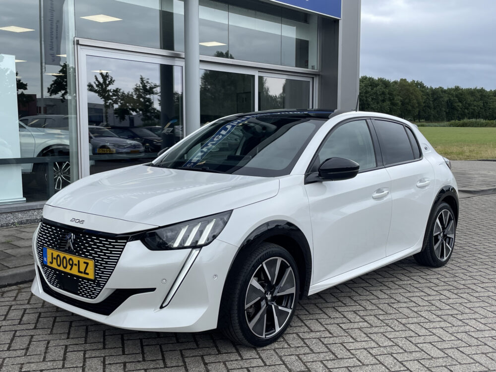 Peugeot e-208 EV GT 350 50 kWh 1