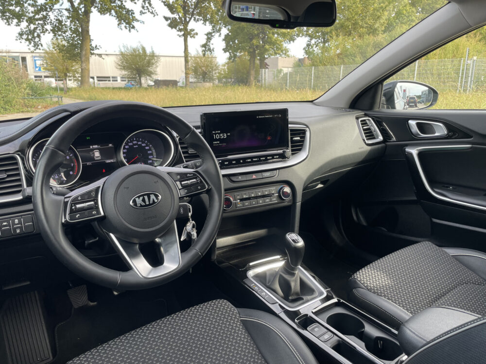Kia Xceed 1.0 T-GDi DynamicLine 10