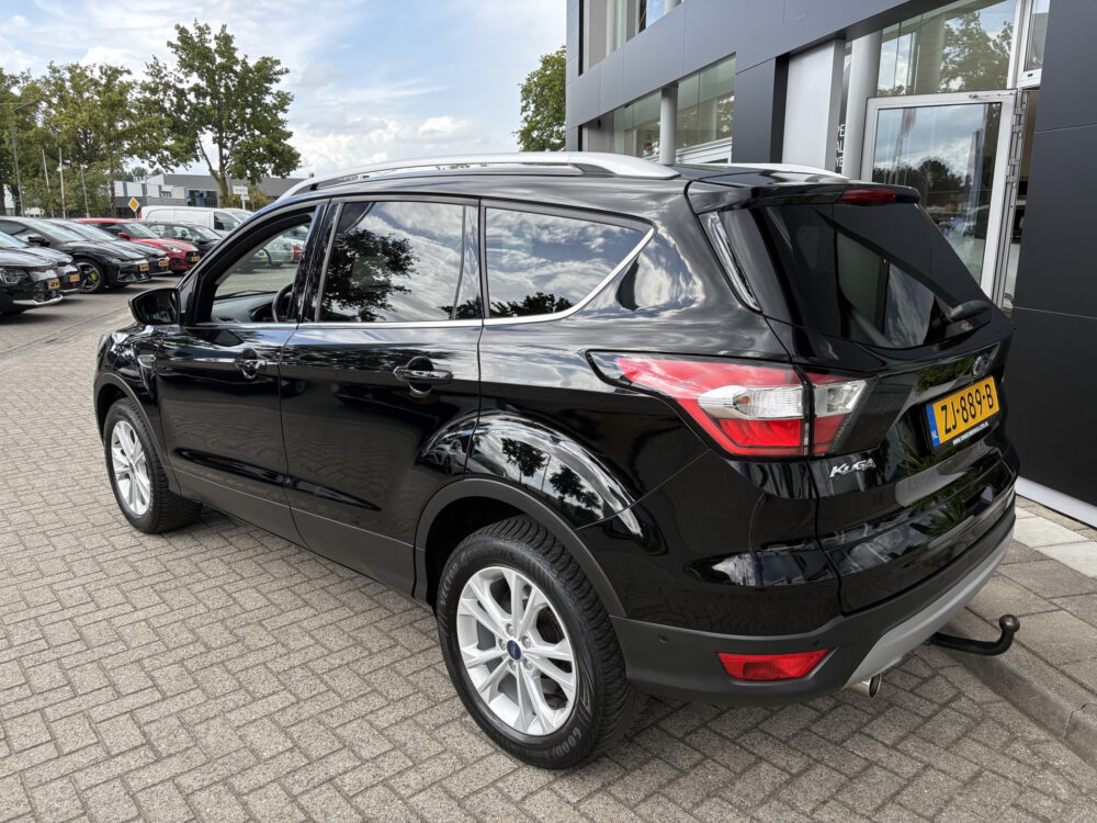 Ford Kuga 1.5 EcoBoost Titanium 7