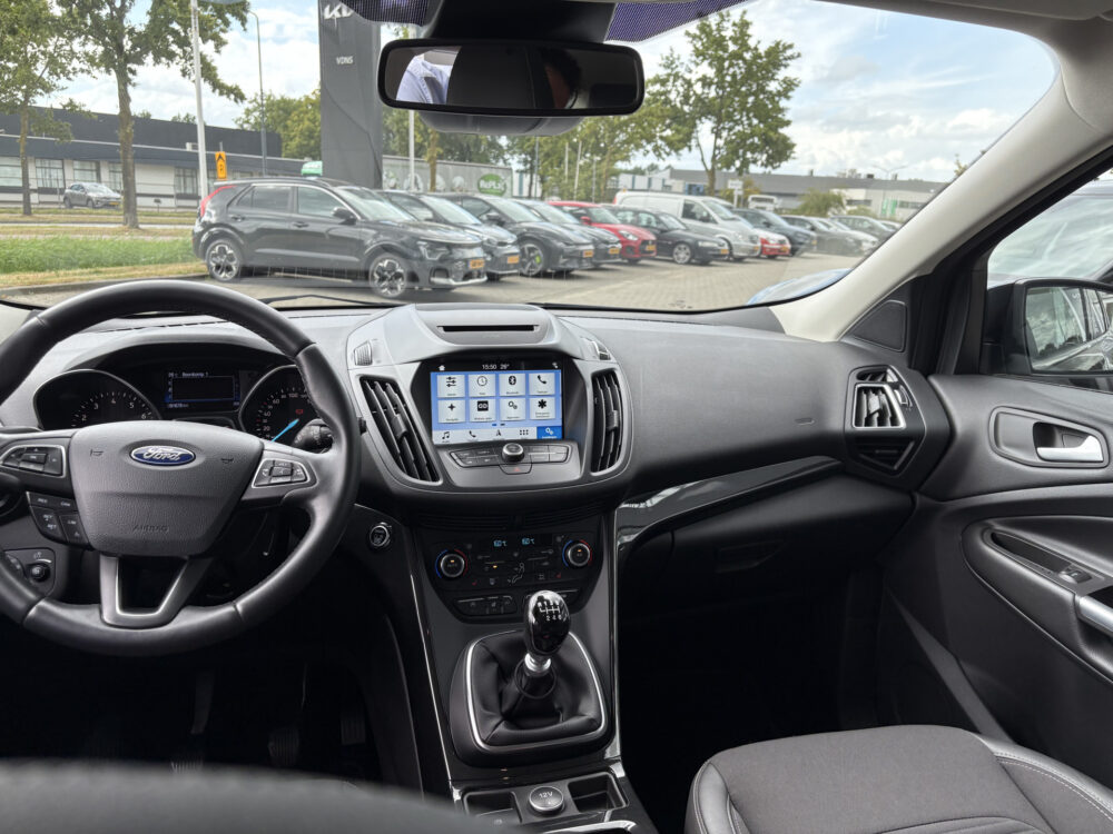 Ford Kuga 1.5 EcoBoost Titanium 9