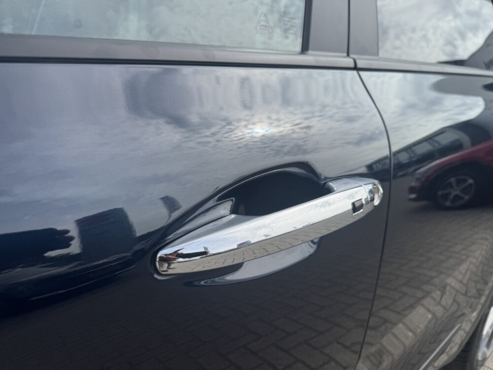 Kia Niro 1.6 GDi Hybrid DynamicPlusLine 12