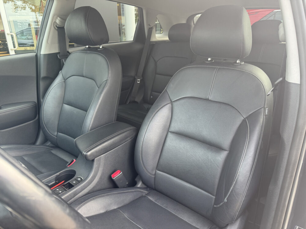 Kia Niro 1.6 GDi Hybrid DynamicPlusLine 6