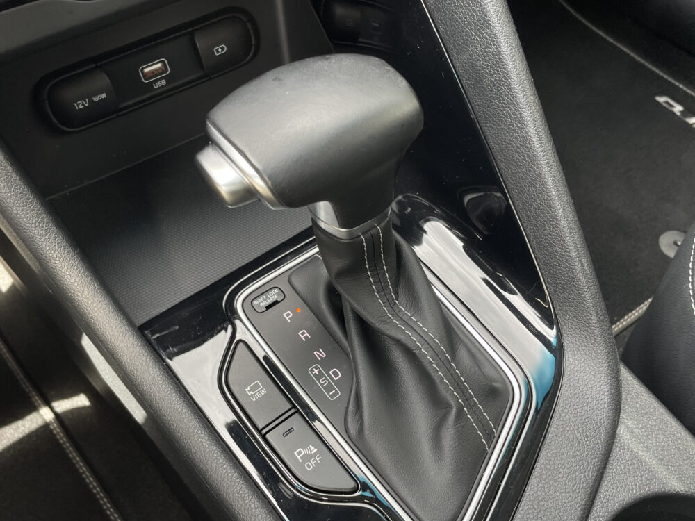 Kia Niro 1.6 GDi Hybrid DynamicLine 12