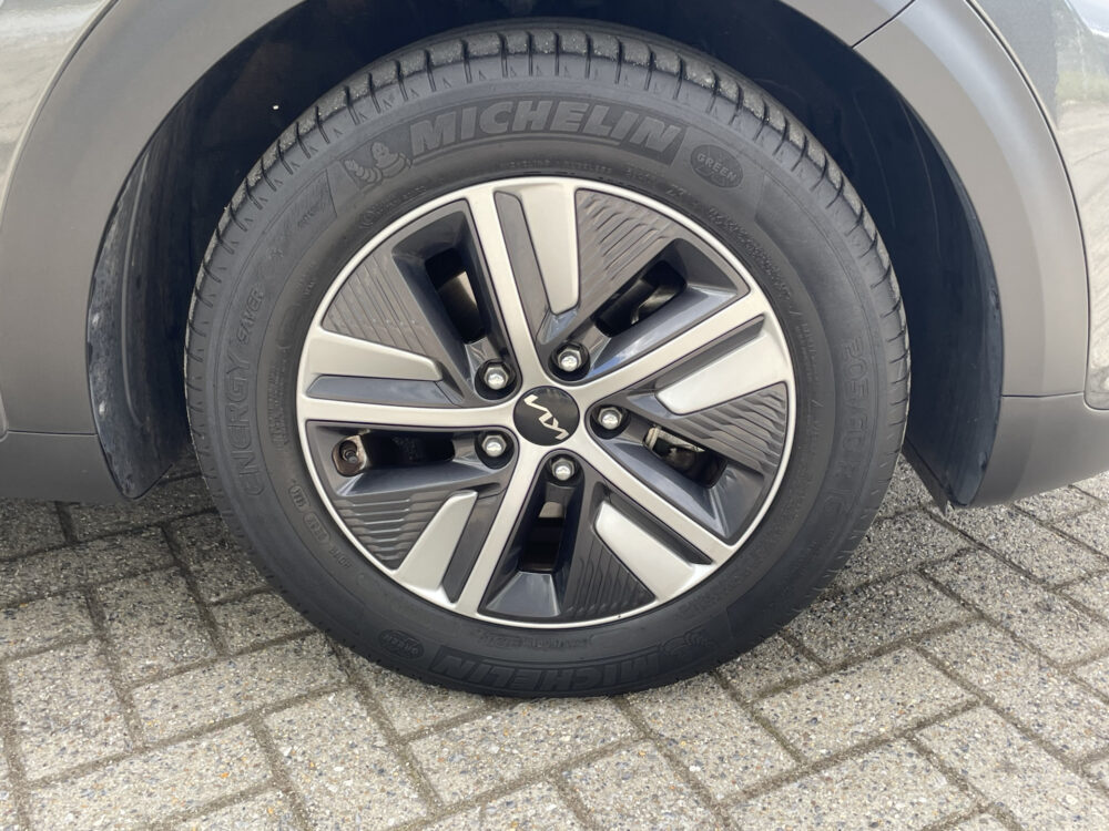 Kia Niro 1.6 GDi Hybrid DynamicLine 4
