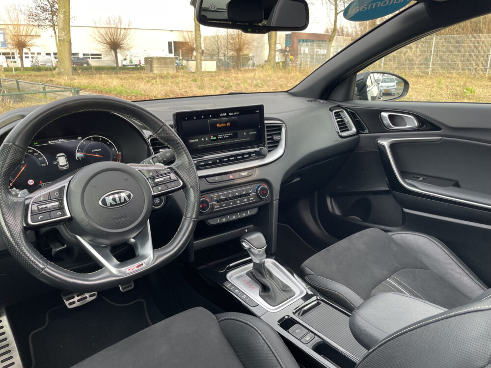 Kia ProCeed 1.5 T-GDI GT-PlusLine 12