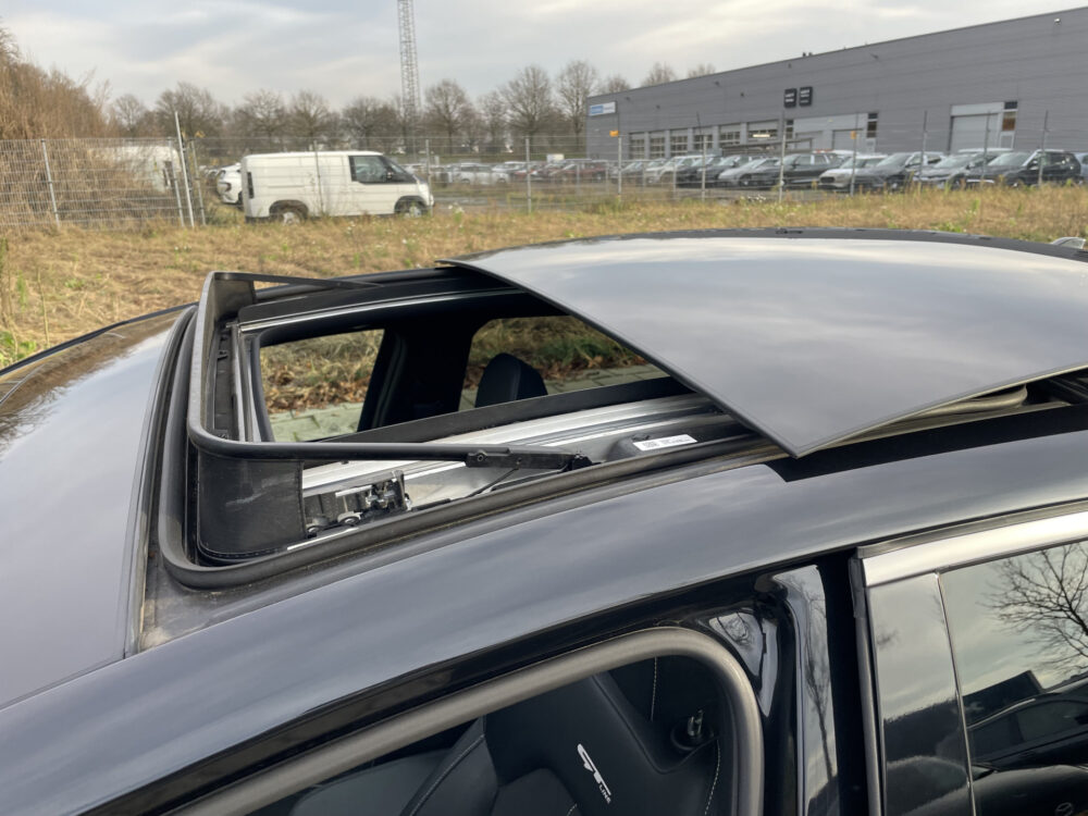 Kia ProCeed 1.5 T-GDI GT-PlusLine 15