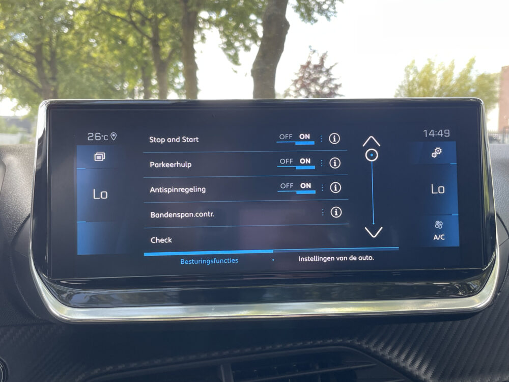Peugeot 208 1.2 PureTech Allure Pack 19