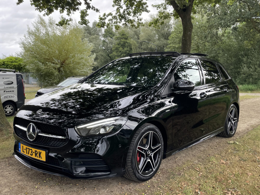 Mercedes-Benz B-Klasse 200 Business Solution AMG 1