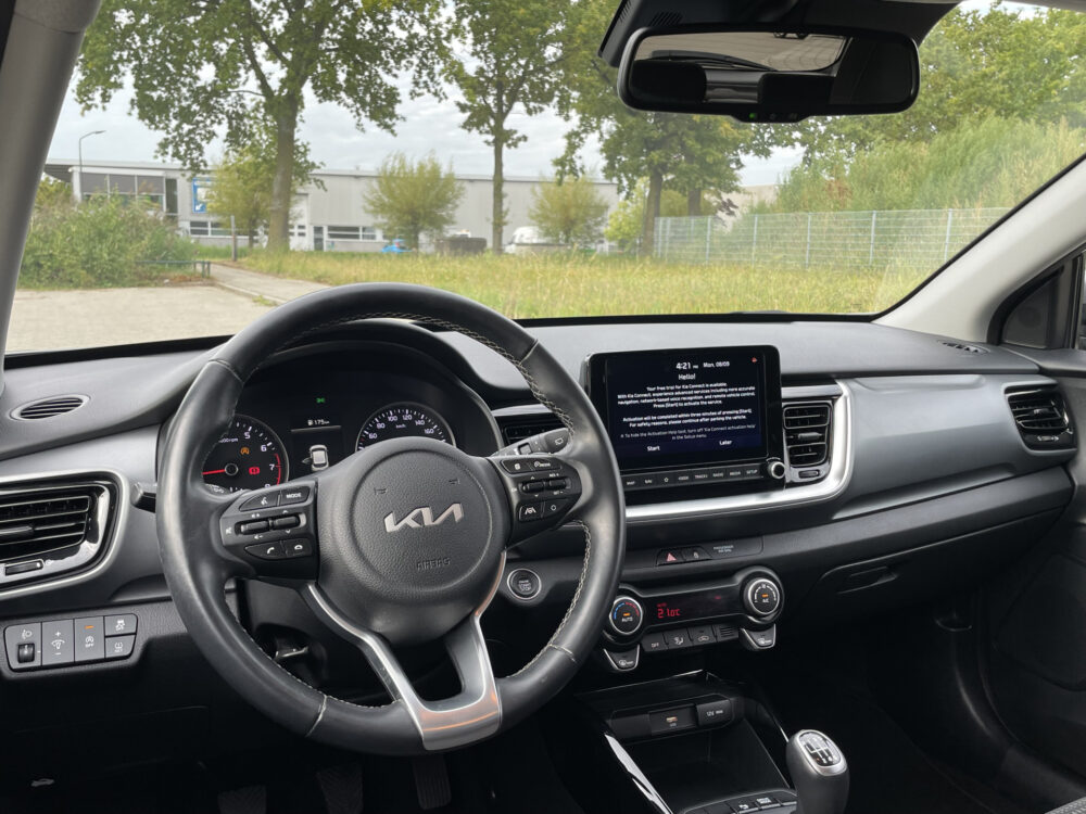 Kia Stonic 1.0 T-GDi MHEV DynamicPlusLine 11