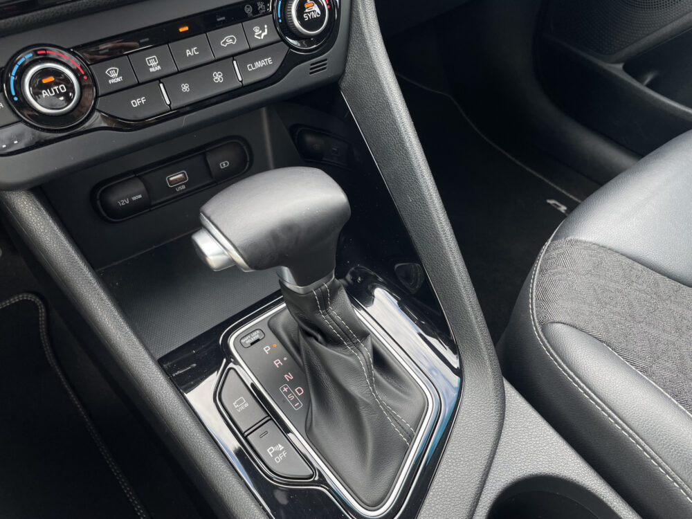 Kia Niro 1.6 GDi Hybrid DynamicLine 13