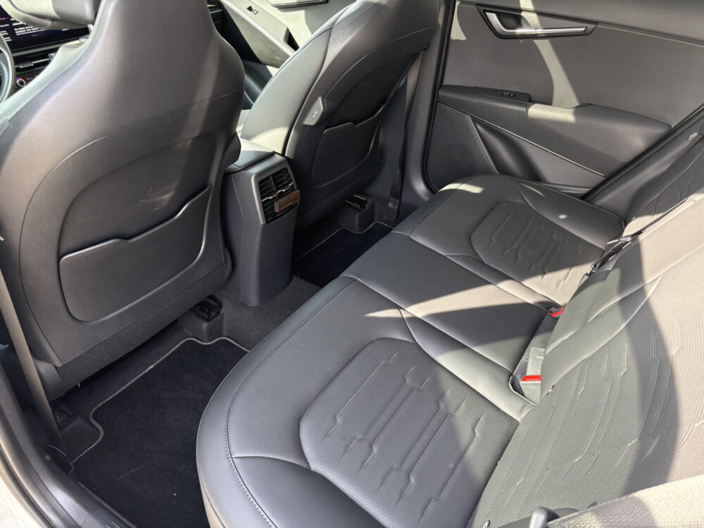 Kia Niro 1.6 GDi Hybrid DynamicPlusLine 10