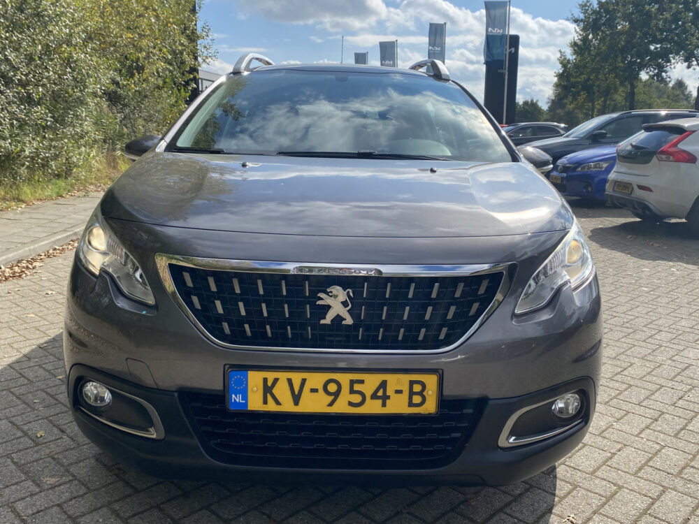 Peugeot 2008 1.2 PureTech Blue Lion 2
