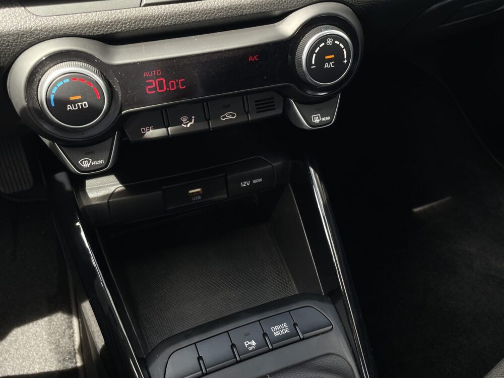 Kia Rio 1.0 T-GDi MHEV DynamicLine // Navigation Pack 13