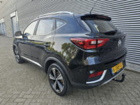 MG ZS EV Luxury 45 kWh 23